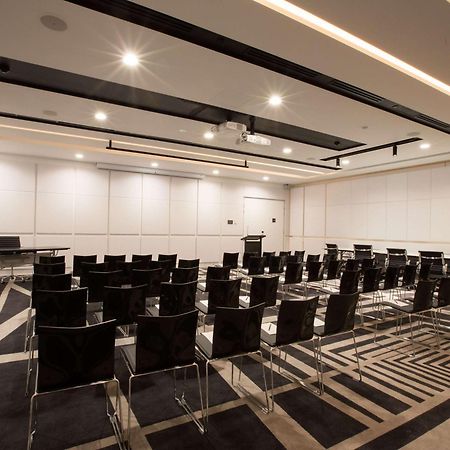 Отель Pullman Sydney Airport Экстерьер фото Meeting room